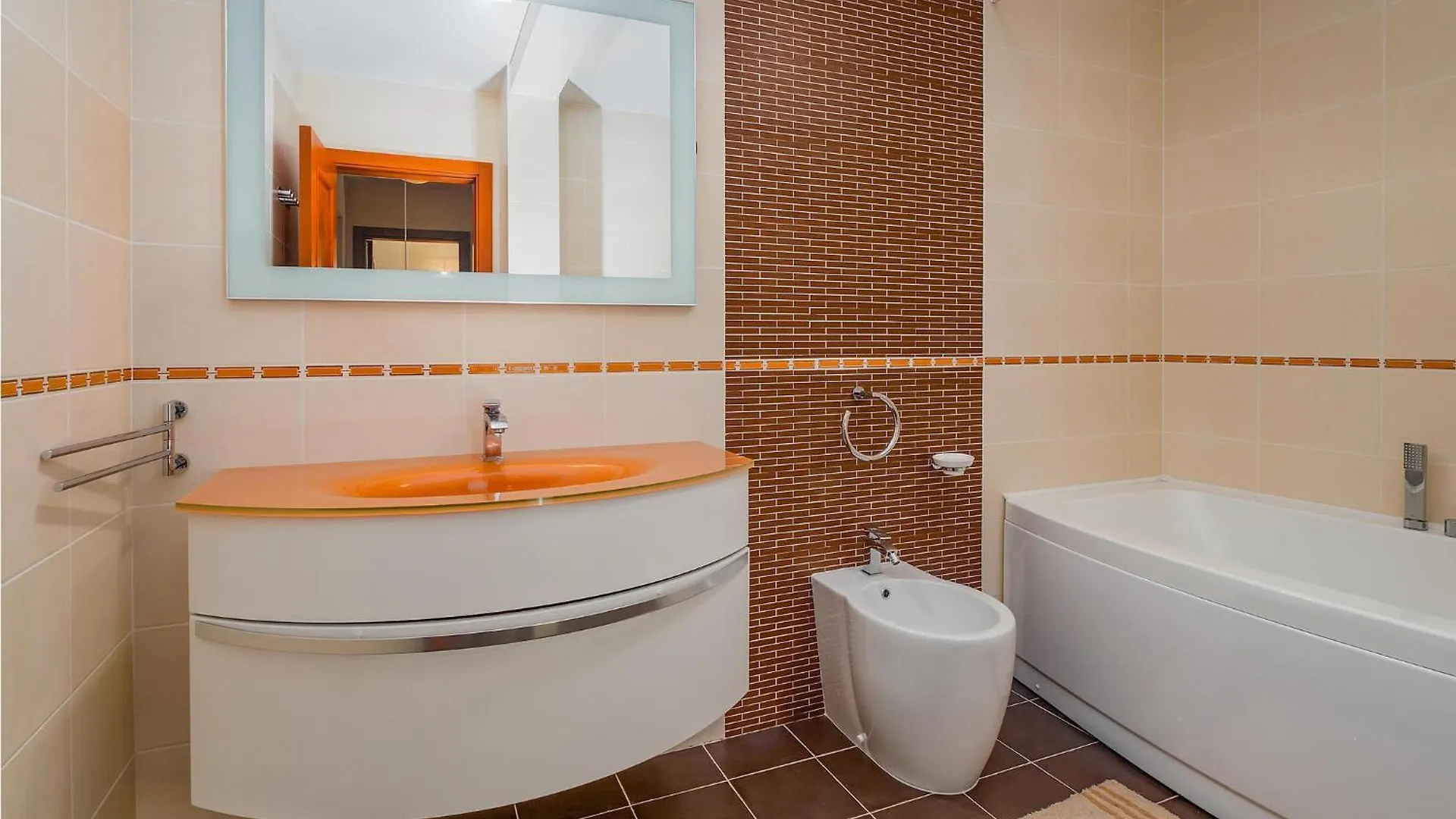 2 Bedroom Cozy Apartment In Mošćenička Draga كرواتيا